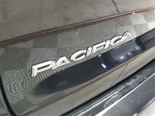2022 Chrysler Pacifica Touring L in Daytona Beach, FL - Gary Yeomans Honda